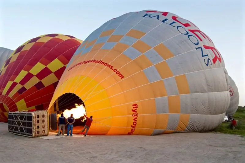 Kapadokya Balon Turu sabahın ilk ışıkları ile başlıyor.
